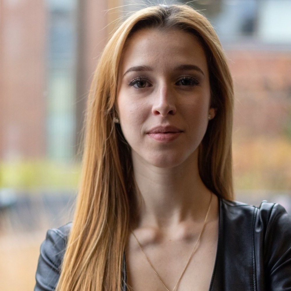 Meet your Posher, Léa